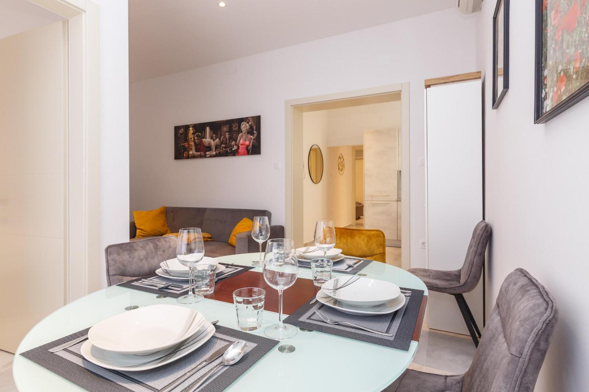 Apartmani Simi - The Wave Цриквеница Экстерьер фото