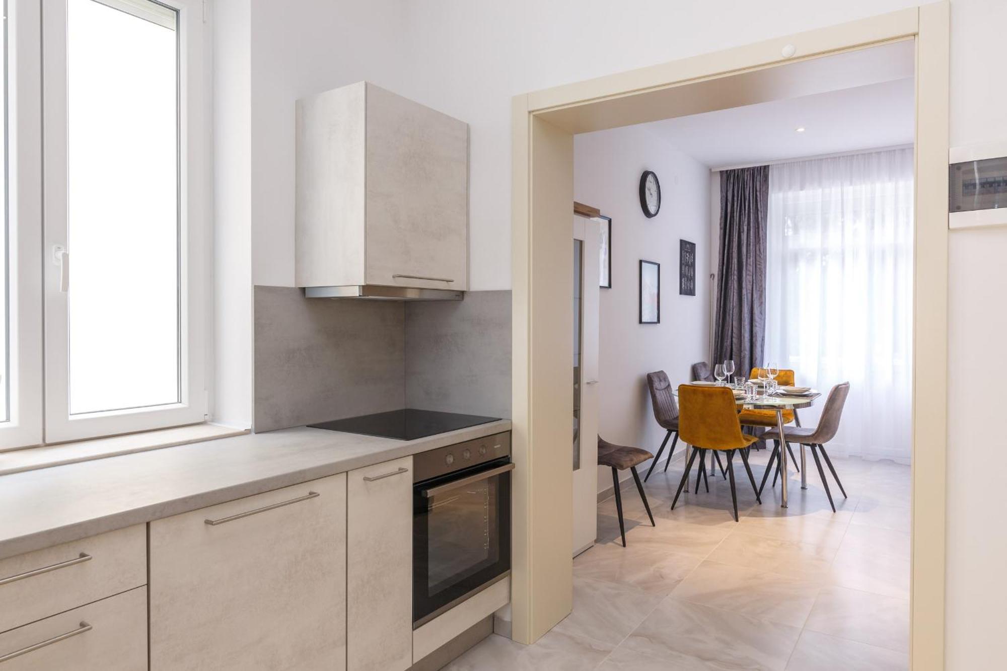 Apartmani Simi - The Wave Цриквеница Экстерьер фото
